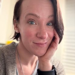 Lynn M. Swayze, CHt